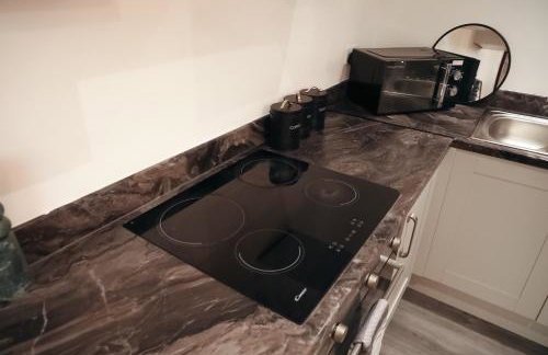 City Centre Retreat Walk To Shops & Dining, Contractors Welcome - Foto 16