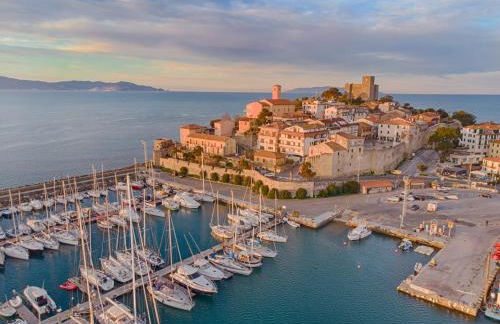 Camera indipendente nel centro storico di Talamone - Foto 11