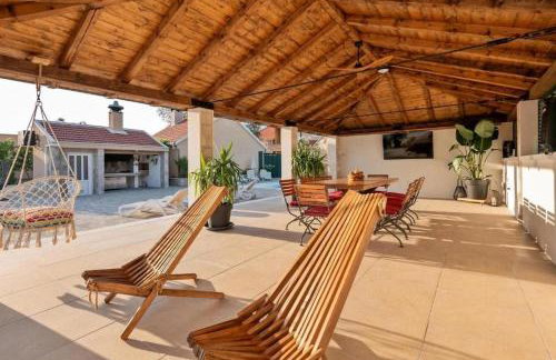 Villa Zara with heated Hydromassage-Pool - Foto 7