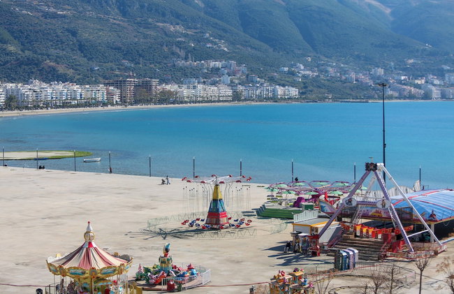 Holiday 2-bed Apartment Seaview - Photo 25