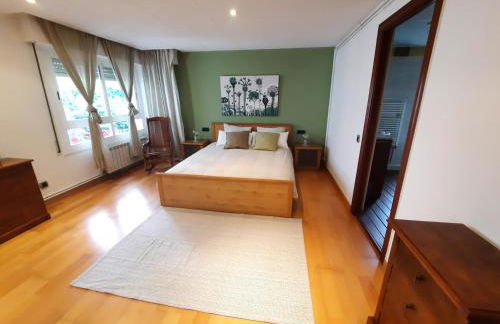 Apartment with pool near the beach and Barcelona by train - Photo 20