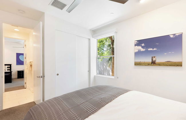 Sleeps 28! 2 Luxe Villas w/ Pool & Putting Green Polo Villas Nova by Avantstay - Foto 27