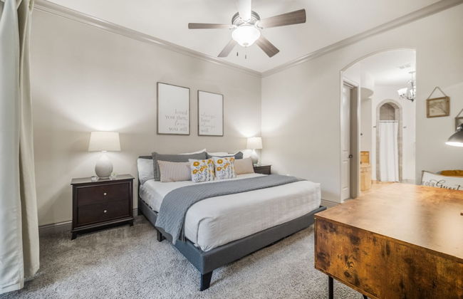 Poolside Retreat Directly Across From Pool! - Foto 5