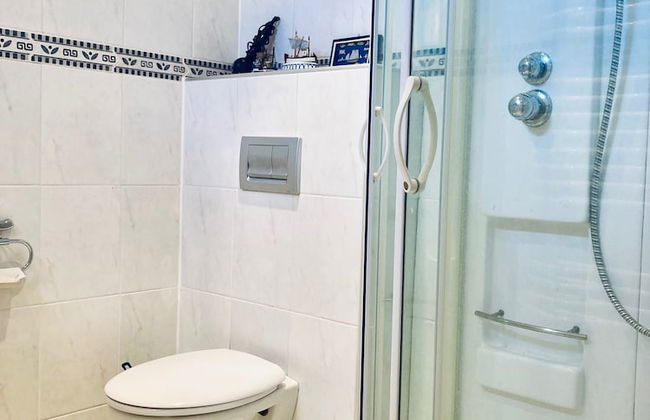 Spacious 6-person Holiday Home Dijkrose Close to the Lauwersmeer - Photo 17