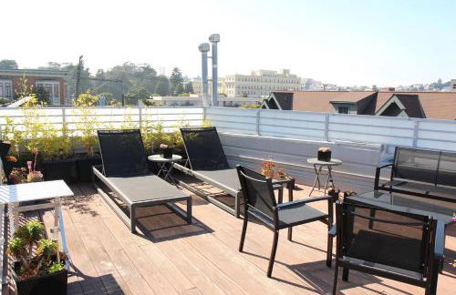 Stylish NOPA Penthouse, Remote Work Friendly - Foto 37