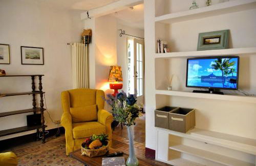 Giardino dei limoni nel Borgo di Maranola a Formia - Foto 8