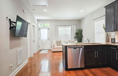 Fire Pit - 4 Min from UNC - 7 Min from Carrboro - Fast Wi-Fi - Foto 9