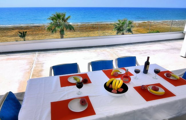 Blue - Beach Front Spectacular Villa Sleeps 10 - Foto 63