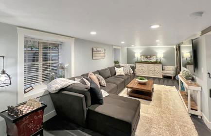 Picket Fences - Great Downtown Location - Foto 22