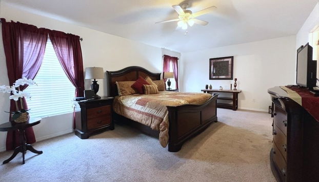 Cozy 4 Bed 3 Bath Pool Hm With Game Room-4450np 4 Bedroom Home by RedAwning - Foto 2, Habitación