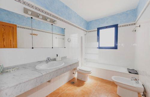 Villa Dompi con vistas al mar y a Fuerteventura - Photo 18