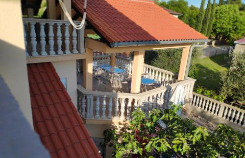 VILLA PUNTA BLAVA - Beachfront Family Villa with Sea View - no pets allowed - Foto 3