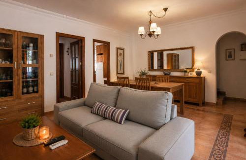 Chalet con jardin cerca de la playa - Foto 5