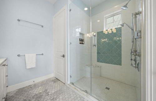 Large, Beautiful Home Close to the Beach - Foto 33