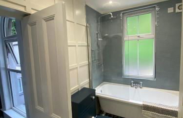 Luxury Lakeside Living Broadview 2 Georgian Town House - Foto 8