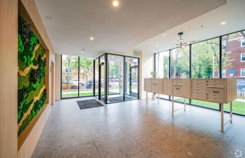 Comfy Condo - Gym Free Parking & Modern Amenities - Foto 39