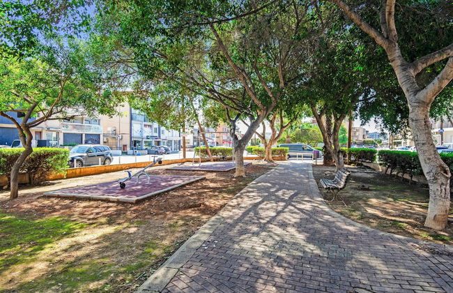 Sanders Cruise - Bright 2-bdr Apt With 2 Balconies - Foto 32