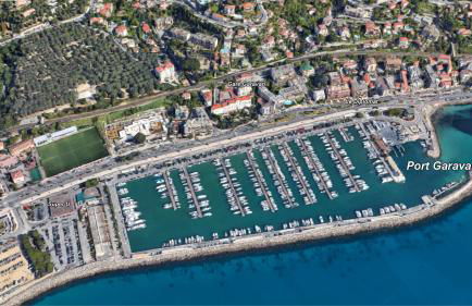 Studio vue mer, balcon face port de Garavan, plage et gare à pied - Foto 13