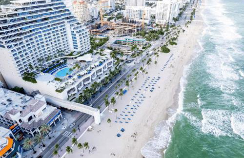 Beachfront Ritz-Carlton Luxury 1BR Residence - Foto 5