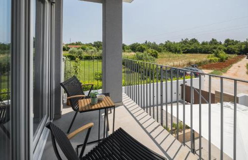 4 Bedroom Stunning Home In Nova Vas - Foto 9