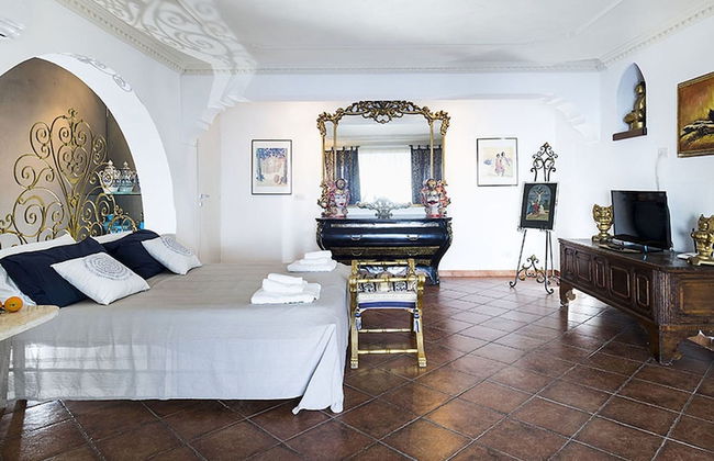 Exclusive Villa With Panoramic Swimming Pool and Hot Tub, Near the Sea - Foto 4