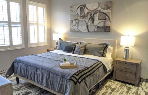 *NEW* Lux Scottsdale Home with Pool, Hot Tub, and Gym - Foto 8