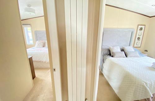 Wildflower, Premium Plus Hot Tub Lodge - Foto 17