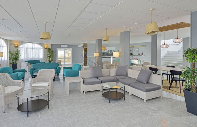 Sol Lunamar Palmanova Apartamentos – Adults Only - Foto 2