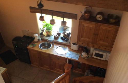 West end cottage and shippon - Photo 9