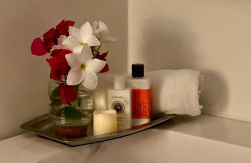 Flora's Garden Apartment/Studio - Foto 33