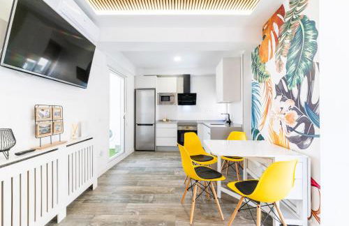 Pajaritos Suites junto a centro, estación de tren y plaza de toros - Photo 9