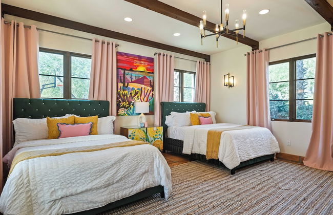 Luxe 7bdr Oasis w/ Pool, Putting Green, Game Room Villa Del Gallo by Avantstay - Foto 48