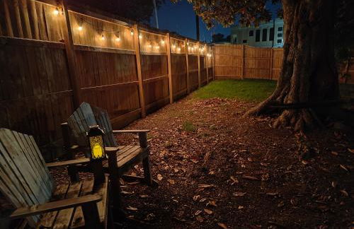 Pirate Seeking crew. Downtown Fort Smith - Foto 3