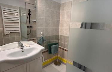 Chtibourguignon, Appartement dans très agréable résidence avec piscine chauffée et sauna - Foto 16