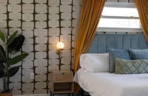 Family Retreat with Game Room and Fireplace - Photo 26