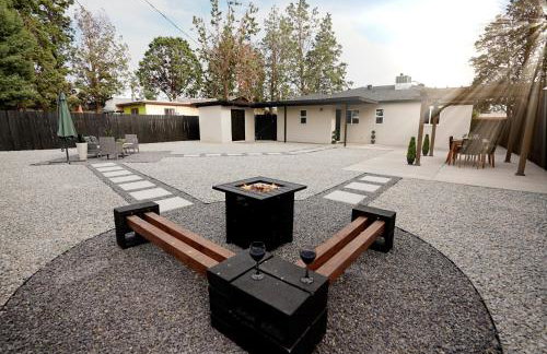 The White House, A Unique ABQ Stay in Central Location near Uptown - Foto 2