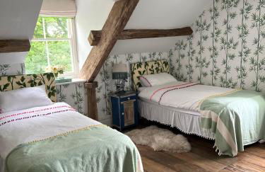 The Pink House - Photo 21