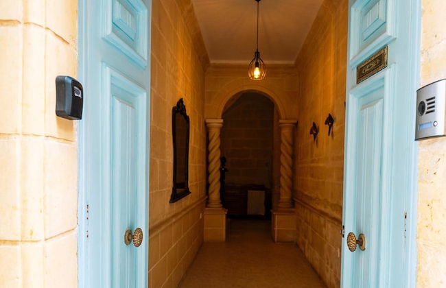 Charming Historic Home With Rooftop Views - Foto 20