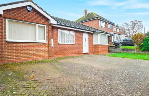 Four Bed House - Garden - Parking - Speed Wi-Fi 75CMR - Foto 58