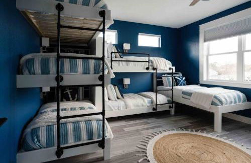 Luxury Lake LBJ Waterfront Home with Hot Tub and Boat Slip - Foto 40