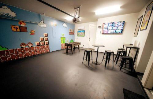 Downtown Escape - Backyard, Game room and Free Parking - Foto 40