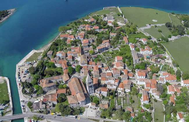 Holiday Home in Osor Near Sandy Beach - Foto 27