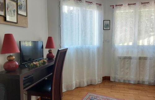 Maison avec jardin, terrasse et parking proche plage - FR-1-239-772 - Foto 13