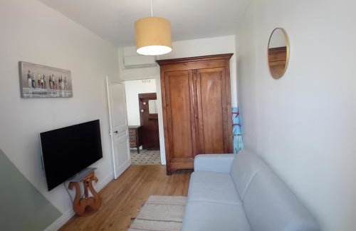 Appartement charme ancien - confort moderne - Foto 4