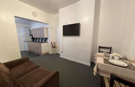 Amazing and Immaculate 2-Bed House in Manchester - Foto 3