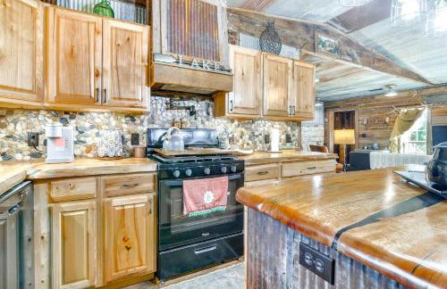 half-Mi to Lake Cabin on 43 Acres in Shell Knob! - Foto 13