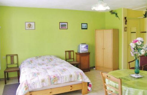 Amazing Home In Quettehou - Foto 3