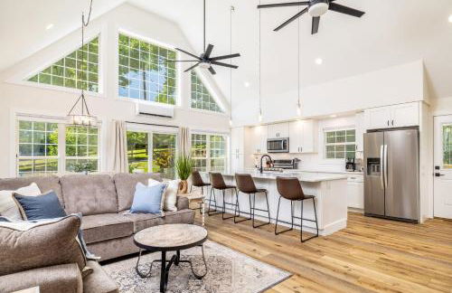 Tranquil Mountain Escape Luxurious 2 Bedroom 2 Bath Cottage on 9 Acres - Foto 5