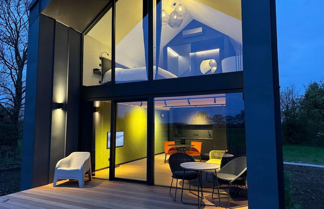 Amazing Lodge With Shared Pool - Photo 17