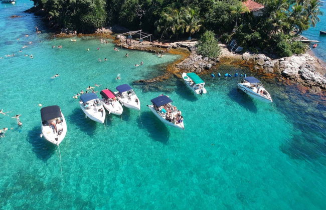 Passeio de lancha pela Lagoa Azul + praias de Ilha Grande - Foto 2